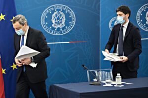 L’ossessione rigorista del ministro spazzata via dalla spallata di Draghi
