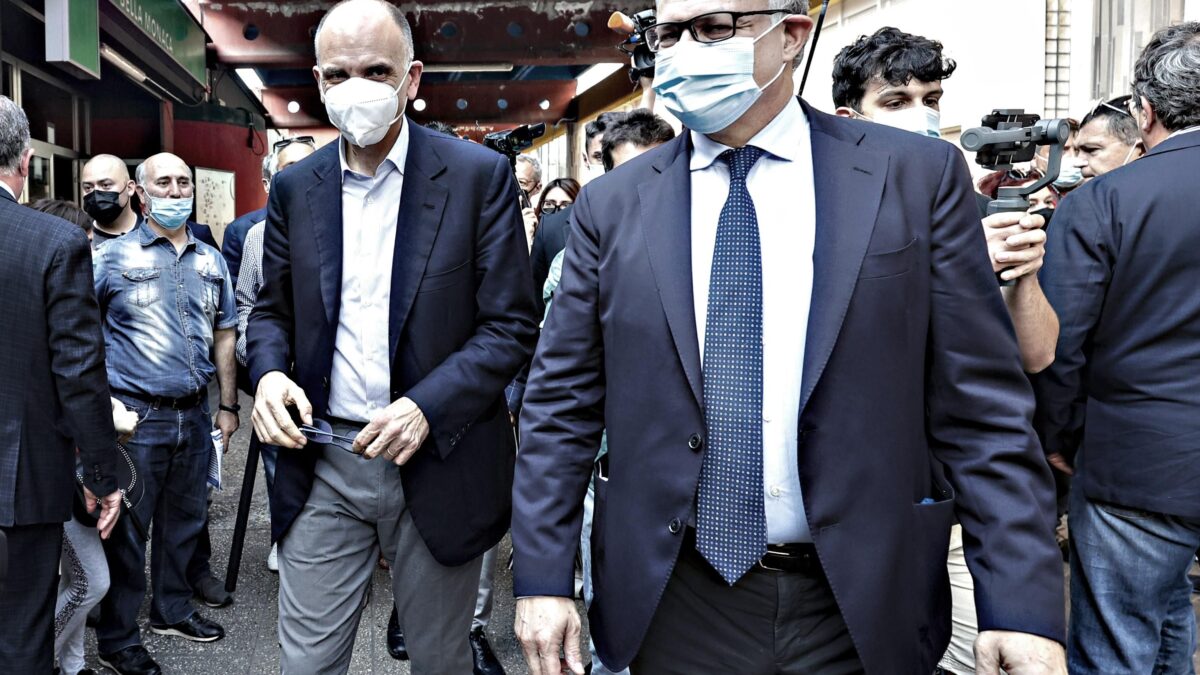 La gita di Letta e Gualtieri a Torbella a metà tra Indiana Jones e Fantozzi