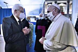 Prodi, il Quirinale e pure il Vaticano. Ecco i filo cinesi che contano davvero
