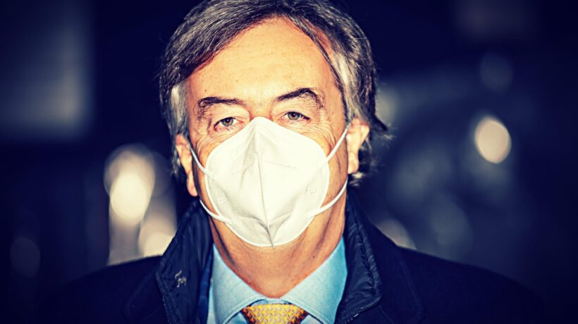 Ecco la scienza: «No vax topi da rinchiudere»