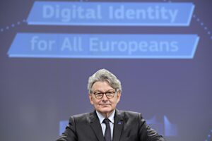 Italia «tagliata» al tavolo Ue che dà i fondi per la  Difesa