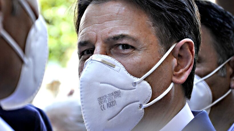 Trasformati in Movimento azienda. Conte fa l’ad, ma Grillo è il padrone