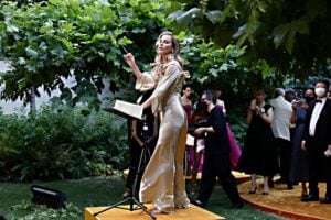 «Io sono un direttore d’orchestra ma per una bella è dura comandare»