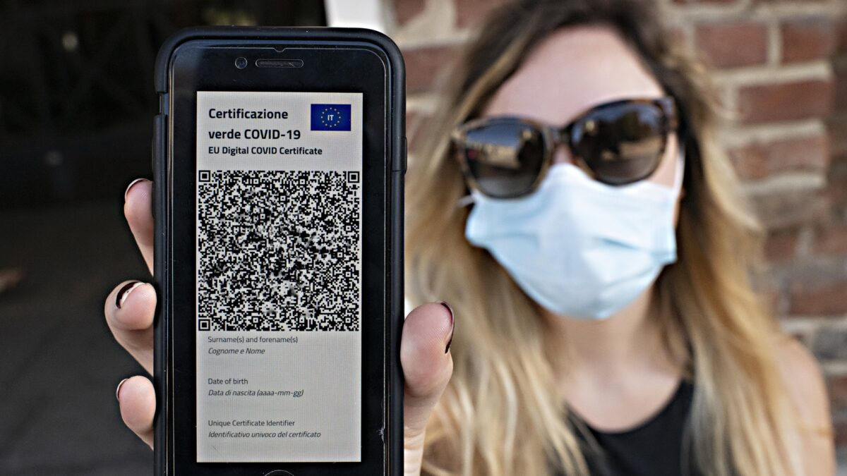 Il green pass farà danni se non si usa buon senso
