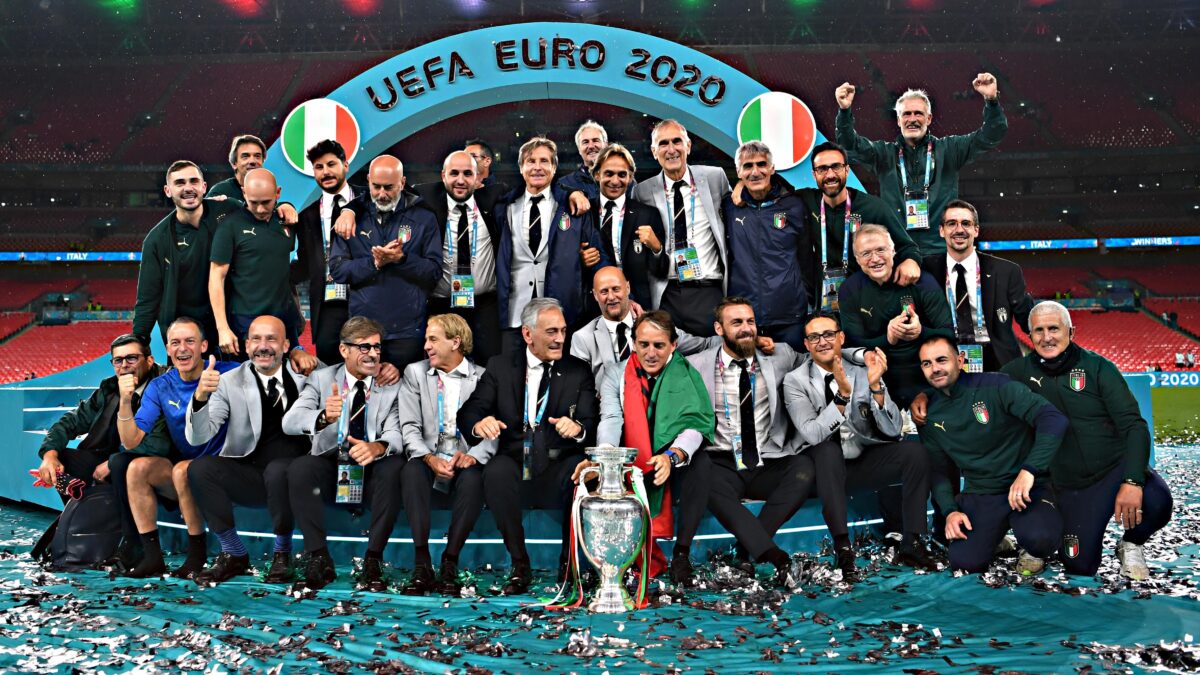 Il clan dietro Mancio: suo fratello Vialli, le colonne della Samp e un bancario matto