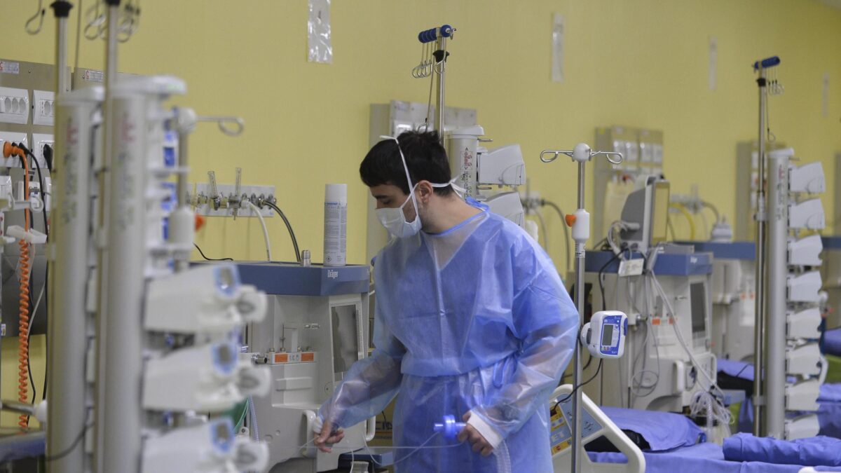 Zero nuovi lombardi in rianimazione. Sì alle visite ai parenti in ospedale