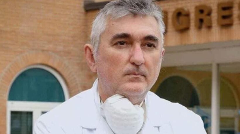 Il medico che curava i malati è morto di umiliazioni e insulti