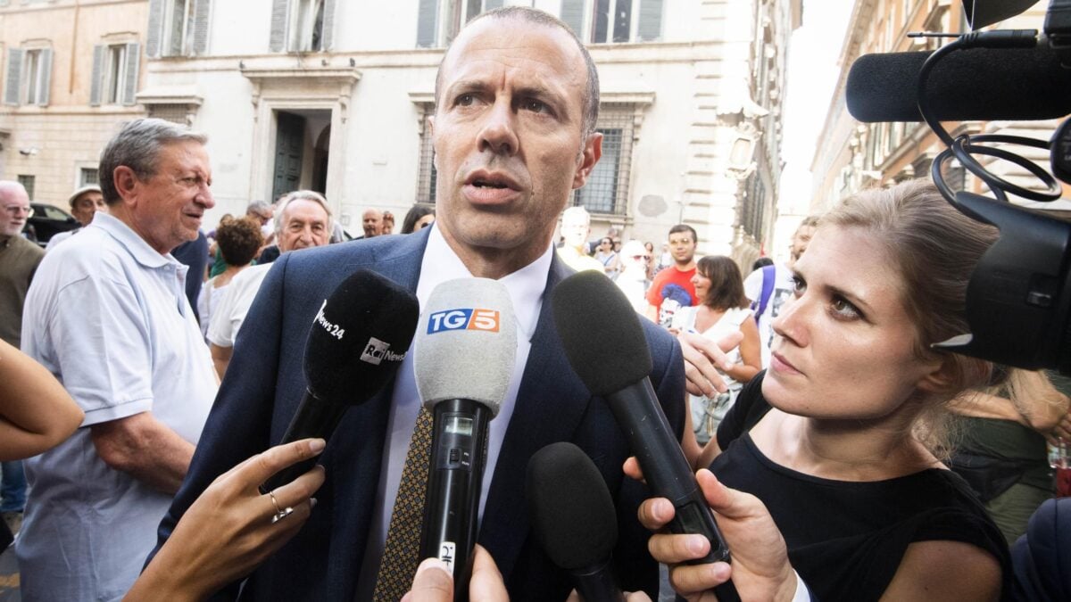 Per i ristoranti degli hotel l’esecutivo può chiudere un occhio sul certificato
