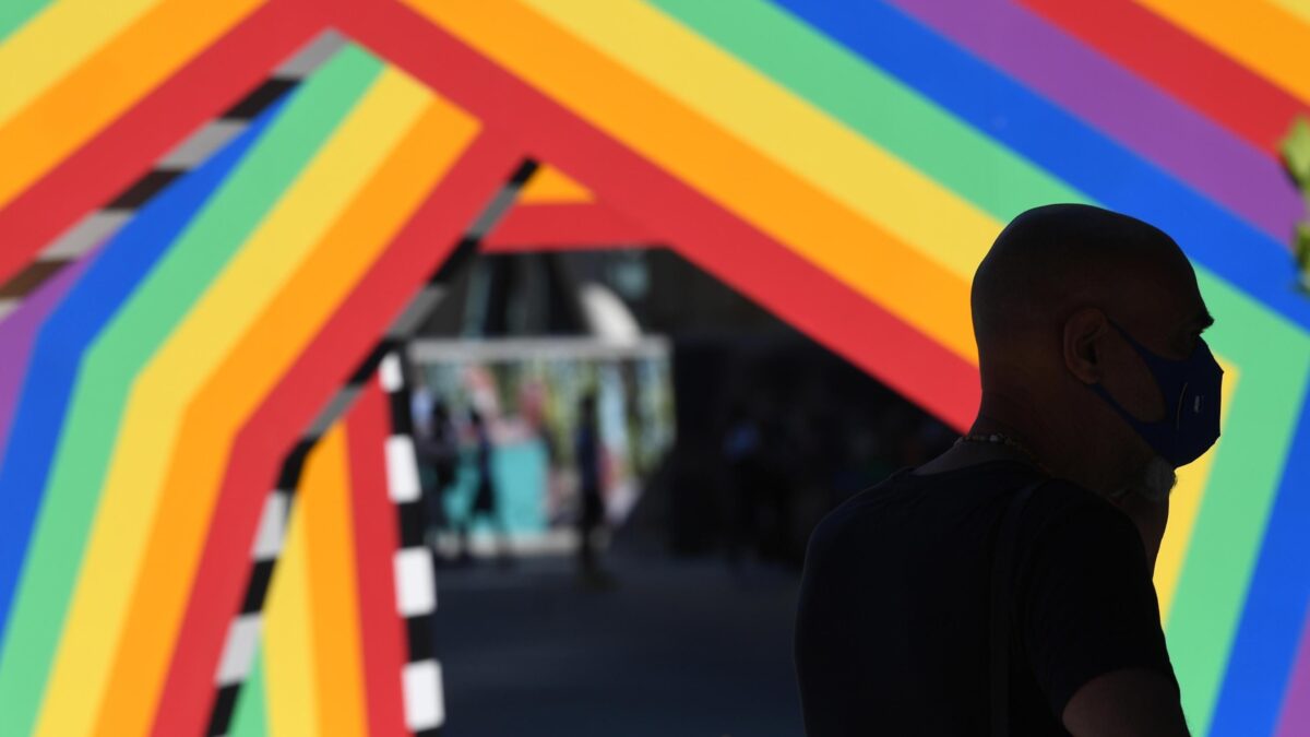 Complotti gay e donne scomparse: identità di genere e fantascienza