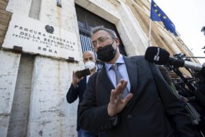 Contro Storari tutta l’ipocrisia delle toghe
