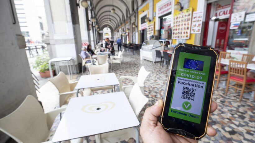 «Imporre il green pass ai minorenni significa creare un esercito di sdraiati psicopatici»