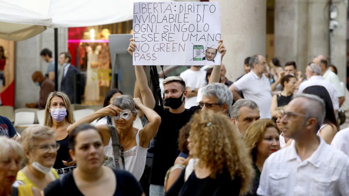 La protesta continua. Fiaccolate in 12 città contro il foglio verde