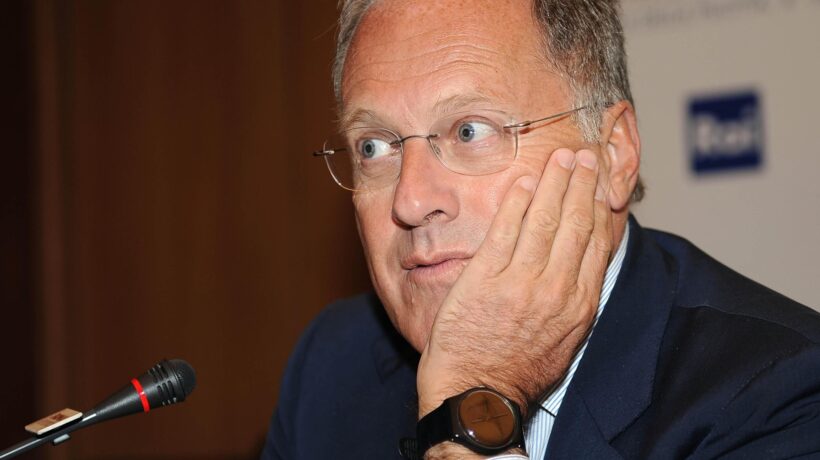 Il «colonnello» preferisce i tumori al Covid
