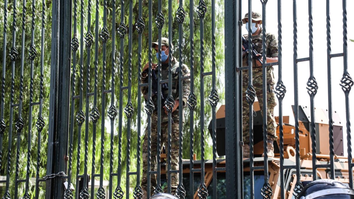 Covid e crisi politica in Tunisia spingono i migranti irregolari verso Lampedusa