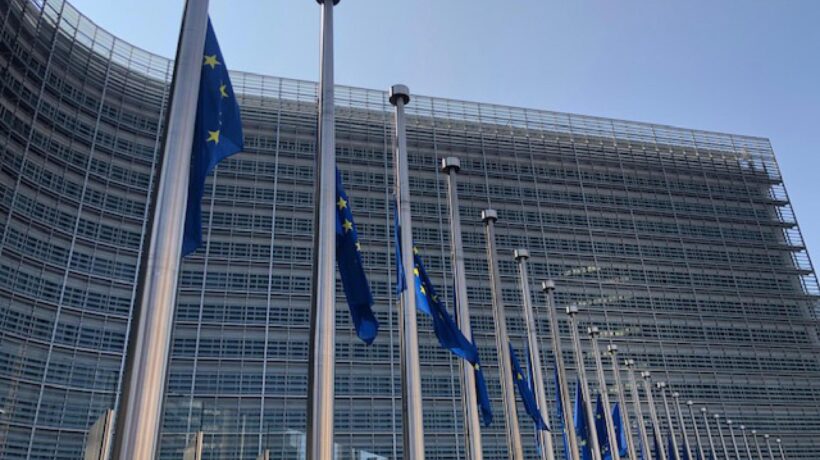 Le tasse sono la nostra zavorra. Ma con l’Europa non si tagliano
