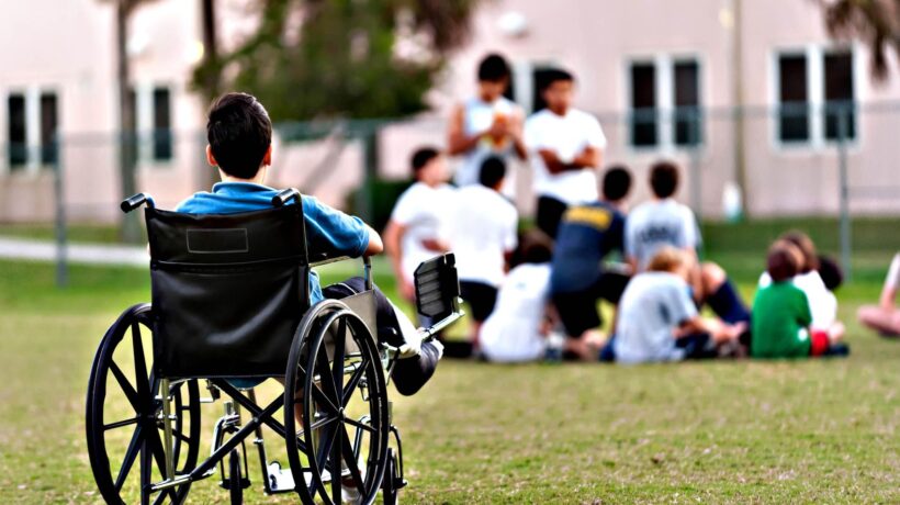 Il ddl Zan sfrutta i disabili per fare lezioni di gender ai bambini a scuola