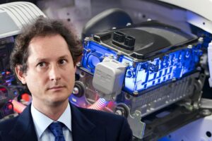 Gli Agnelli cedono a Draghi. «A Termoli le batterie». Però ora insorge il Piemonte