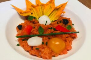 Cuciniamo insieme: pappa ai tre pomodori ai profumi dell’orto