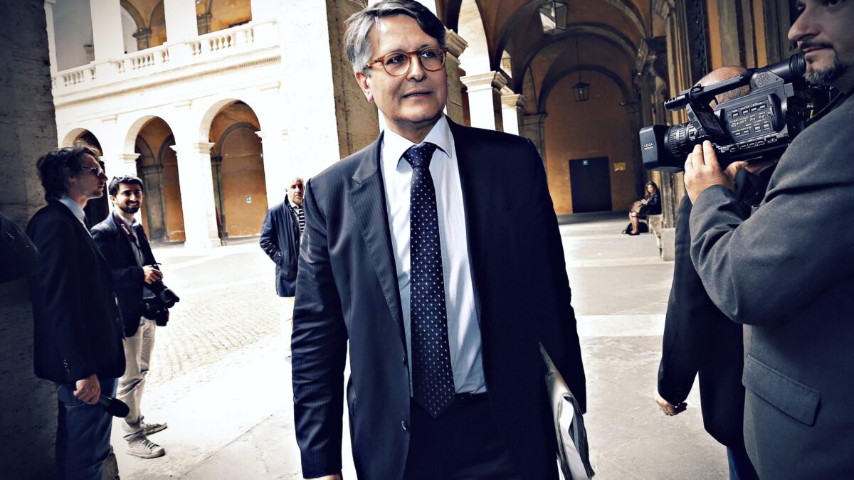 I concorsi truccati del segretario Pd