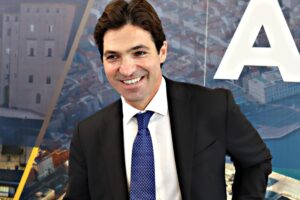«Cambiamo le regole anziché il green pass»