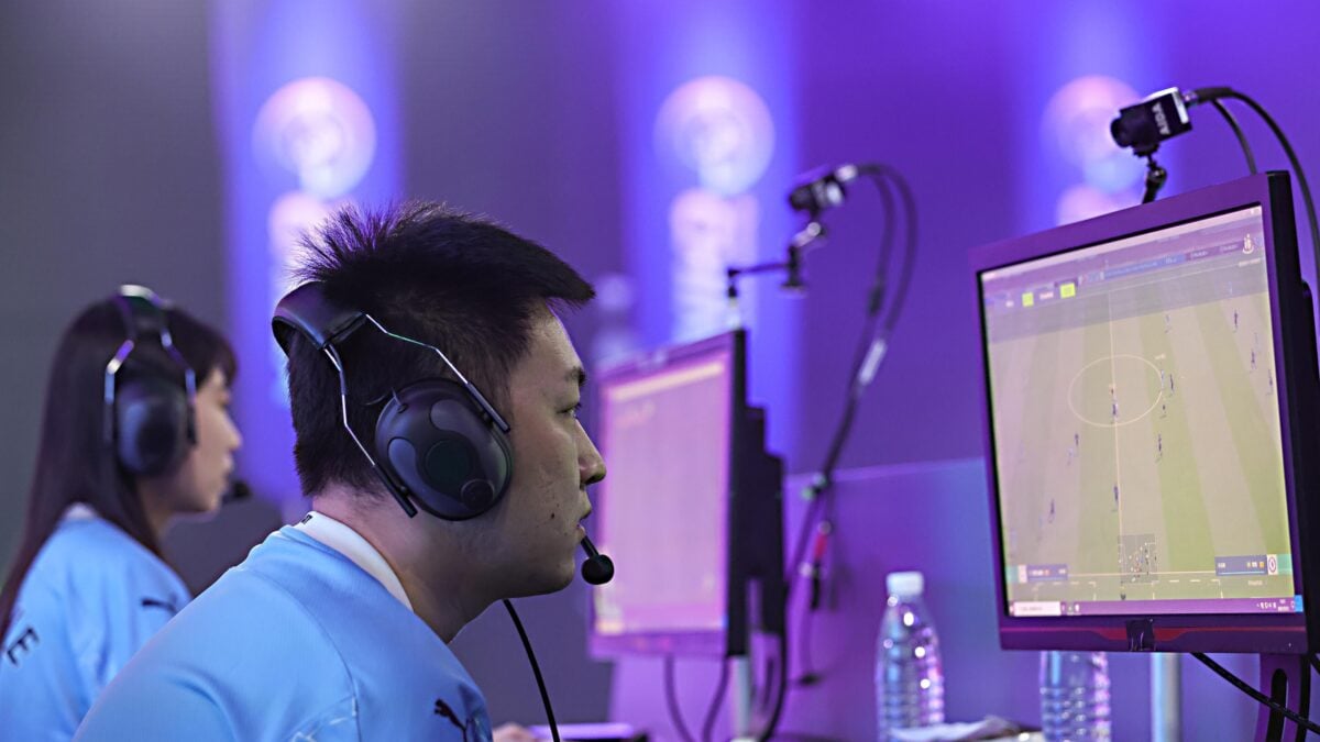 Pechino impone massimo tre ore a settimana di gioco online