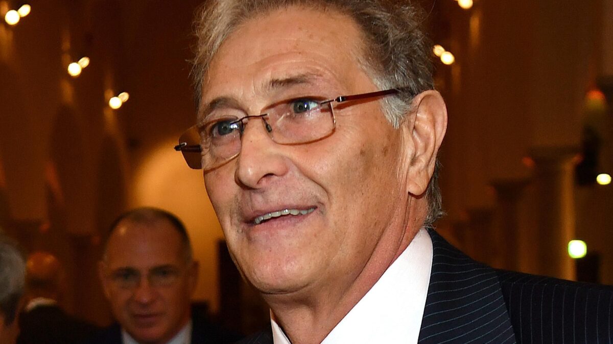 L’uomo di Figliuolo tifa per l’obbligo