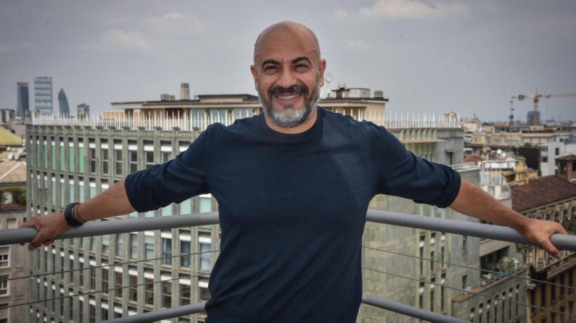 Gianluigi Paragone: «Faranno entrare i militari nelle redazioni dei giornali»