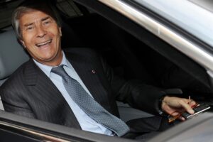 Ancora guai per Bollorè in Africa: quattro manager in carcere per traffico di cocaina
