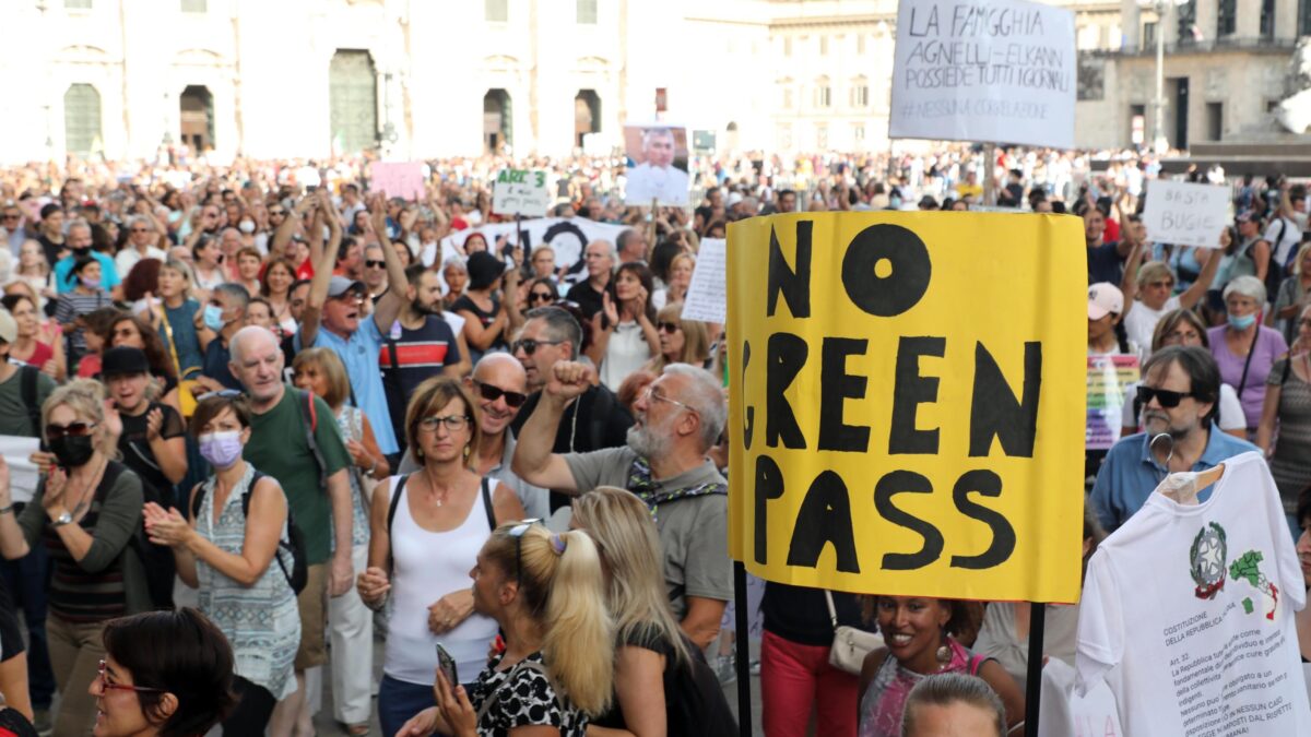 Parte la class action anti pass della scuola. Migliaia di adesioni