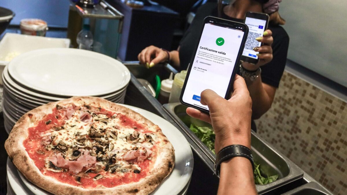 Il green pass è già un disastro economico