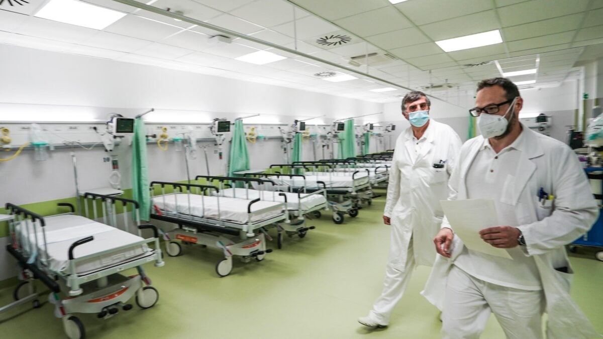 La cattiveria sanitaria che ci infetta è il frutto malato del progressismo