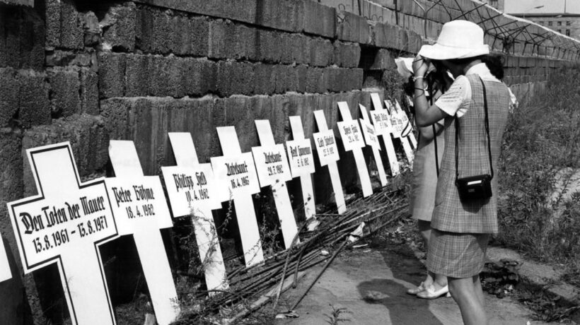 muro berlino 60 anni costruzione guerra fredda germania est germania ovest