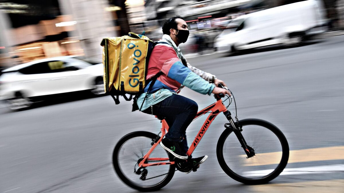 La Cgil fa la guerra al contratto dei rider