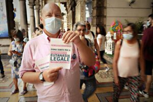 I tre trucchi del referendum sull’eutanasia