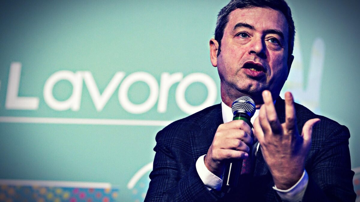 Qui il vero virus sembra il lavoro