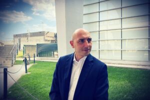 L’ispettore-poliziotto non piace a nessuno