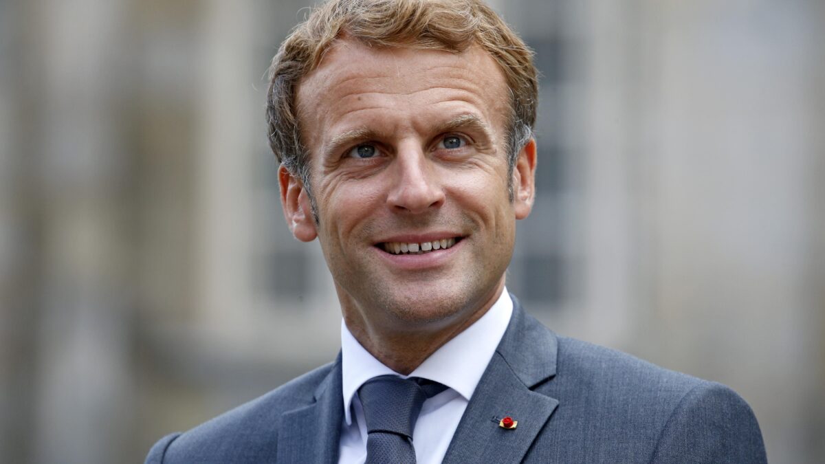 Macron prova di nuovo a spaccare la Nato