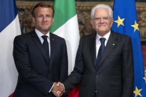 Mattarella dà un’altra spinta all’esercito Ue