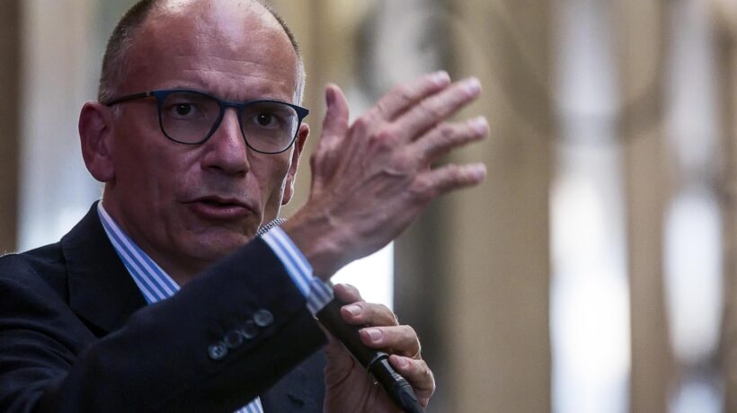 Letta corre da solo tra i guai del Pd toscano