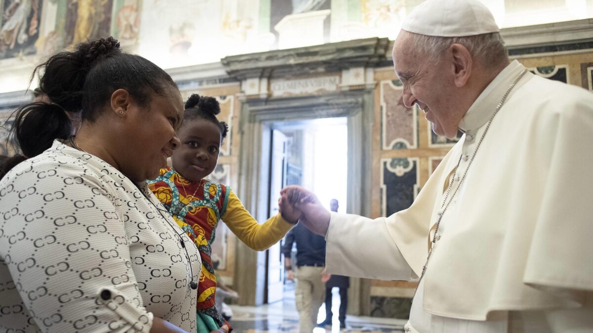Aldo Maria Valli: «Voci in Curia: il Papa non sta bene»