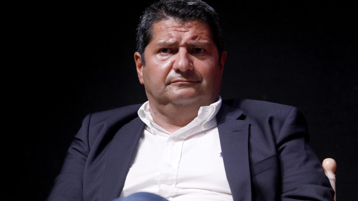 La battaglia per difendere lo statale in poltrona