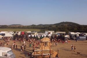I camper del rave party di Viterbo arrivati scortati da Arma e polizia
