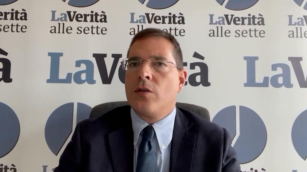 Ogni venerdì mattina Transatlantico, il nuovo talk politico con Daniele Capezzone