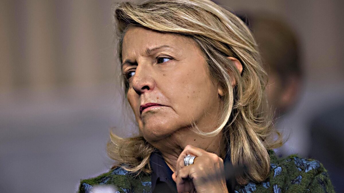 Mentre la politica litiga su Mps il Tesoro tira dritto verso Unicredit
