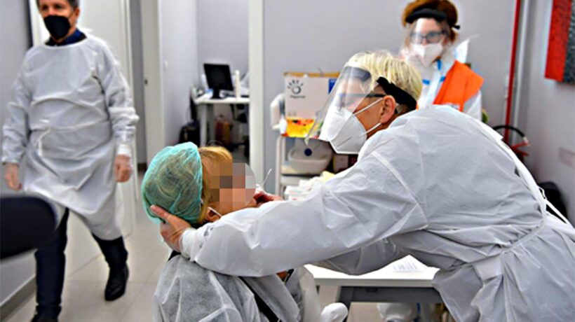 Smascherato il bluff sulla carta verde. A chi va in ospedale servirà il tampone