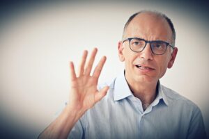 Al curriculum di Letta si aggiunge un record: fa rimpiangere Zinga