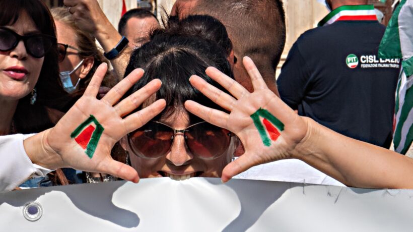 Illegali i 900 milioni dati ad Alitalia e pagheremo il rimborso dei biglietti