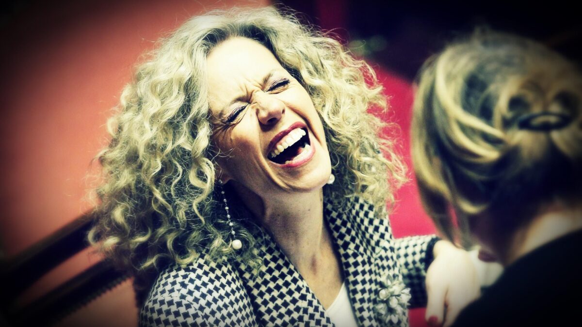 Per Cirinnà e Pd la famiglia negli spot può essere solo teatro di violenza