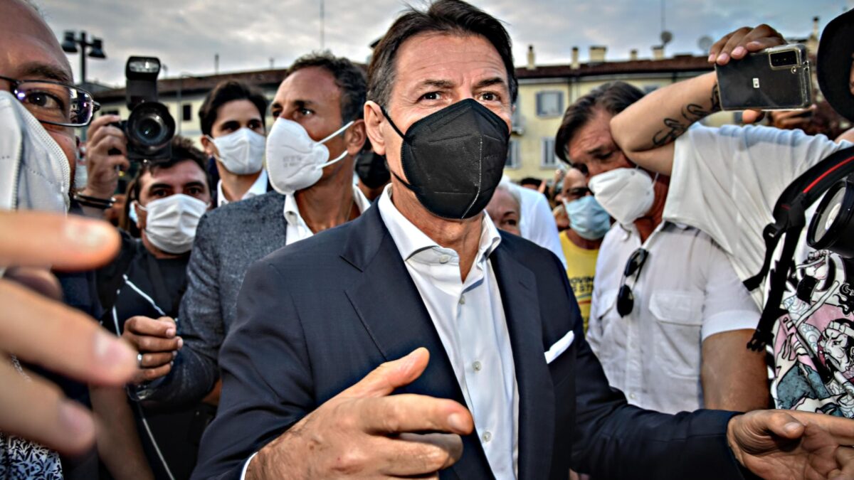 «Conte, Speranza, Arcuri e Borrelli hanno violato la Carta e le norme ordinarie»