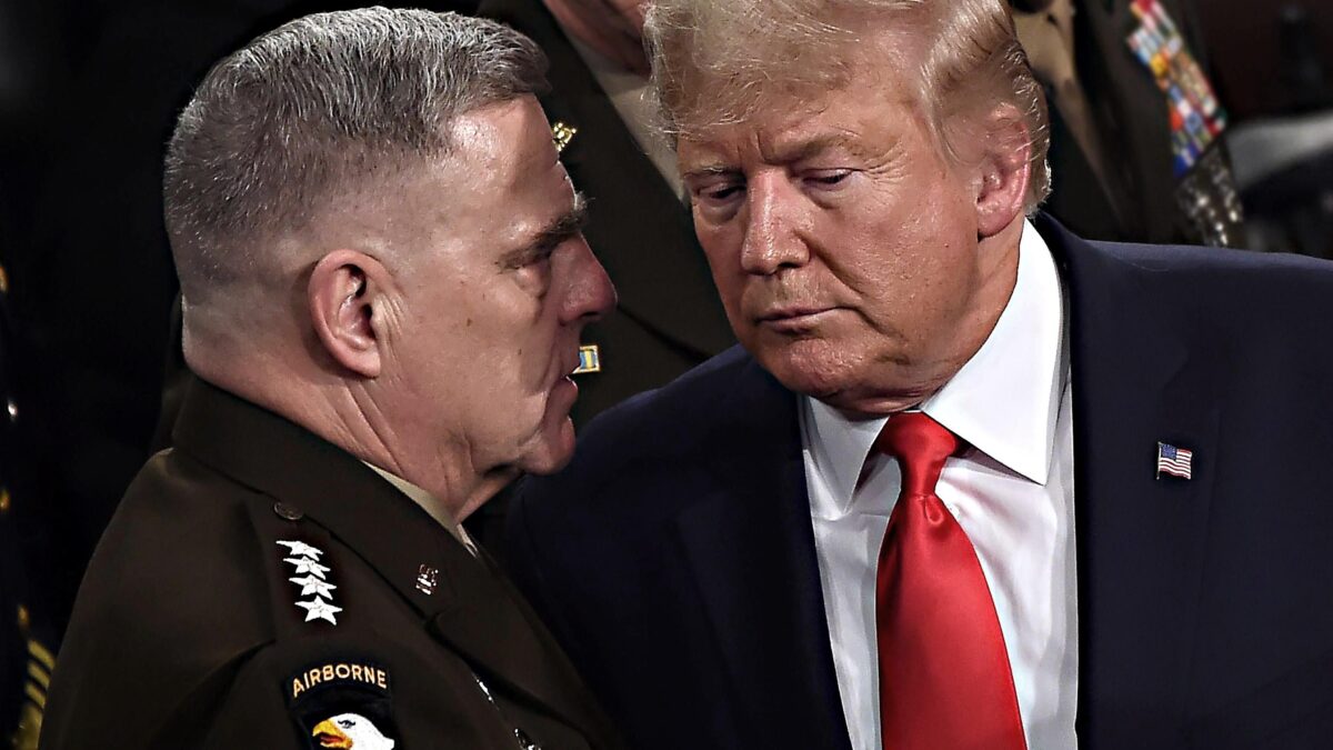 «Tramò con Pechino contro Trump». Bufera sul capo di stato maggiore Usa